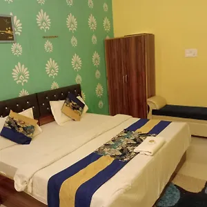https://the-gangotri-inn.hotels-varanasi.com