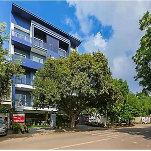 https://haris-court-cyber-hub.hotelsdelhi.org